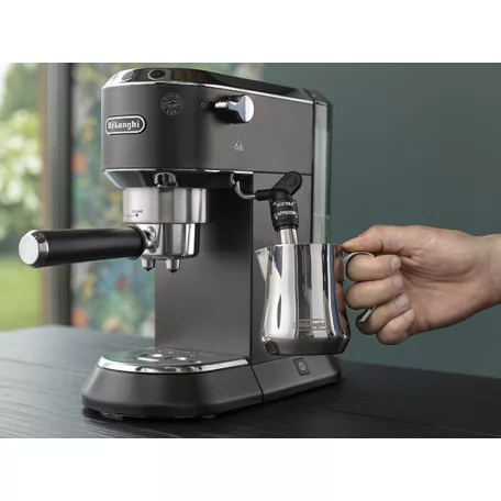 Dedica Style EC685.BK Eszpresszó kávéfőző