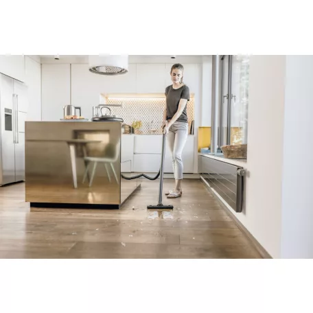 Karcher WD 2 Plus V-15/4/18/C YYY EU száraz-nedves porszívó