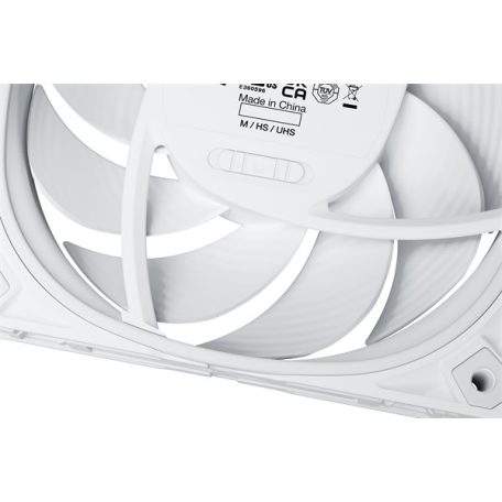 Be Quiet! Cooler 14cm - SILENT WINGS PRO 4 White 140mm PWM (2400rpm, 36,8dB, fehér)