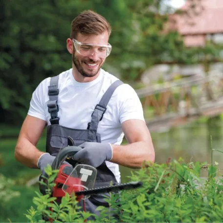 Hosszabbító 15 m / 1 aljzat / narancssárga / PVC / 250 V / 1,5 mm2