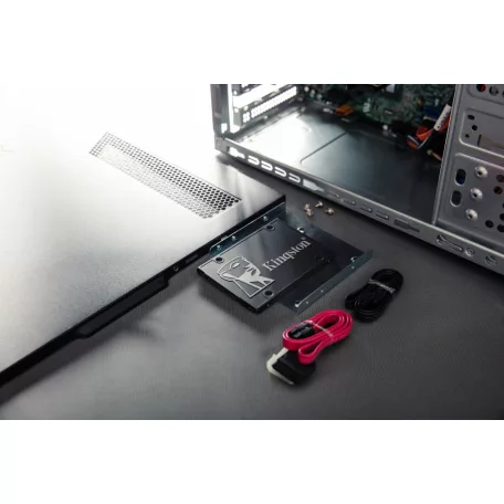 Kingston Technology KC600, 256 GB, 2.5", 550 MB/s, 6 Gbit/s