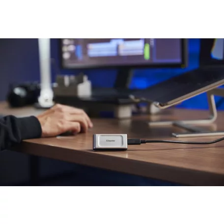 Kingston Technology XS2000, 4 TB, USB C-típus, 3.2 Gen 2 (3.1 Gen 2), 2000 MB/s, Fekete, Ezüst