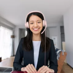   Logitech H390, Vezetékes, 20 - 20000 Hz, Iroda/telefonos ügyfélközpont, 197 g, Headset, Rózsa