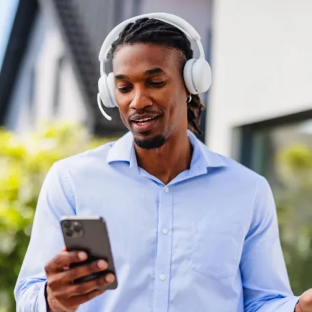 Logitech Zone Wireless 2 ES, Vezetékes és vezeték nélküli, Hívás/zene, 212 g, Headset, Fehér