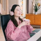 Logitech Zone Wireless 2 ES, Vezetékes és vezeték nélküli, Hívás/zene, 212 g, Headset, Rózsa