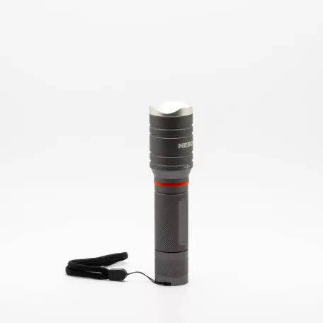 NEBO NEB-6746-G TAC SLYDE zseblámpa, 300 lumen, zoom, alumínium burkolat, IPX4, 5 féle üzemmód, elemes működés