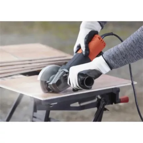 Black and Decker SAROKCSISZOLÓ 800W BEG120-QS