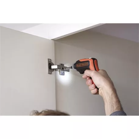 Black and Decker MAROKCSAVAROZÓ TÖLTŐKÁBELLEL 20 DB CS.HEGGYEL BCF611CK-QW