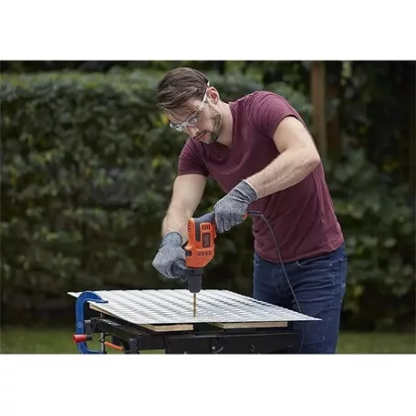 Black and Decker ÜTVEFÚRÓ BEH200-QS
