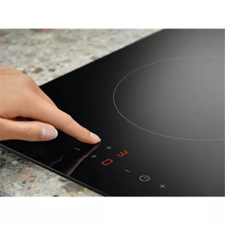 Electrolux FŐZŐLAP BEÉPÍTHETŐ DOMINÓ LHR3233CK