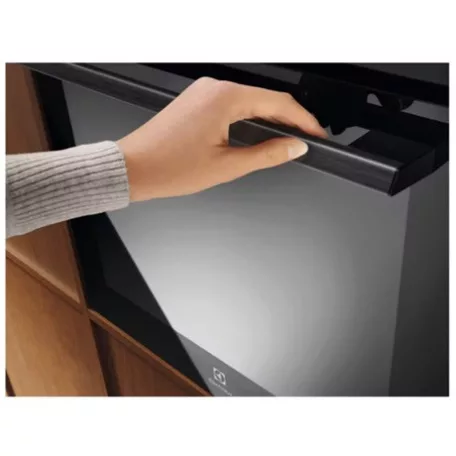 Electrolux SÜTŐ BEÉPÍTHETŐ GŐZ FUNKCIÓVAL LOB8S38Z
