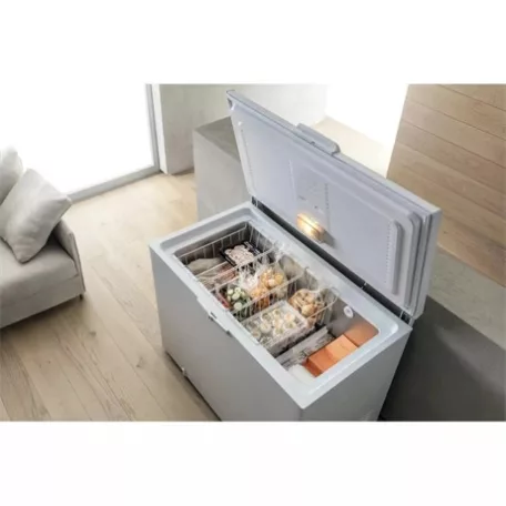 Whirlpool FAGYASZTÓLÁDA 315 L WHE31352