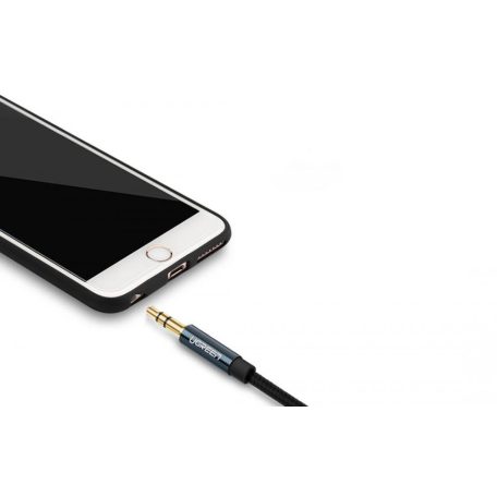 UGREEN AV122 3.5mm AUX mini jack kábel, 1.5m (fekete)